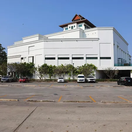 Avani Khon Kaen Hotel & Convention Centre-2