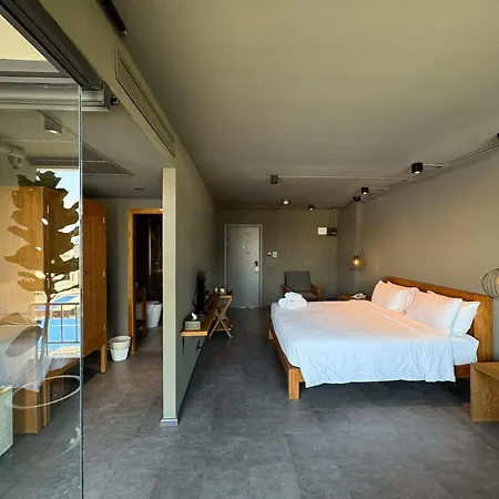 Centric Place Hotel-3