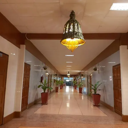Suriwong Chumphon Hotel-2