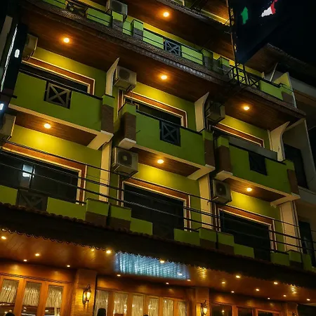 Max Residence-3