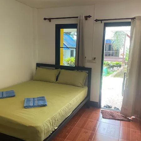 Lonely Beach Pool Resort-3