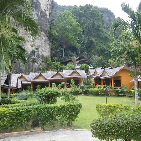 Diamond Cave Resort-2