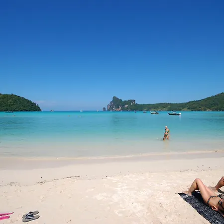 Phi Phi Beach Front Resort-2