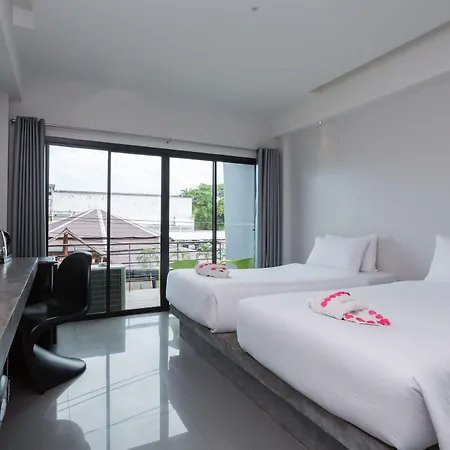 Riverside Hotel-3