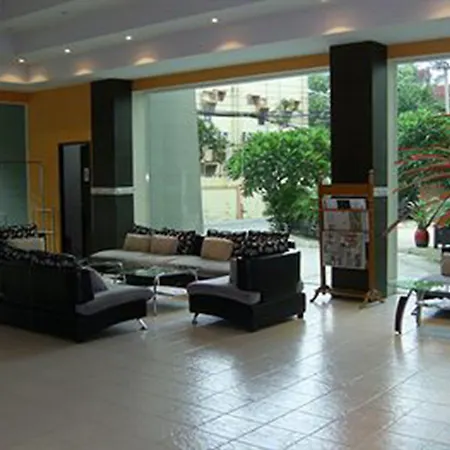 Crown Pattaya Beach Hotel-2
