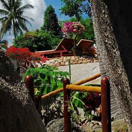 Seaview Paradise Mountain Holiday Villas Resort-2