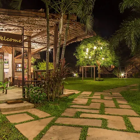 Pai Country Hut-3