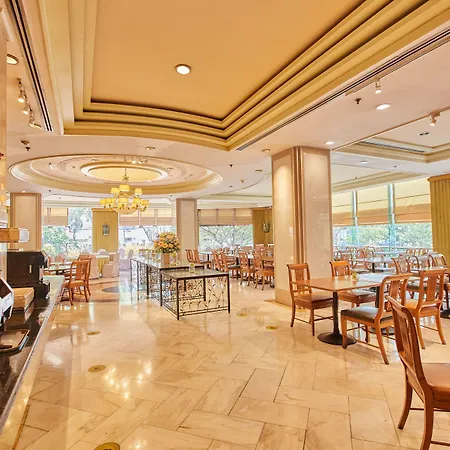 The Royal City Hotel-2