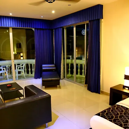 East Suites-3