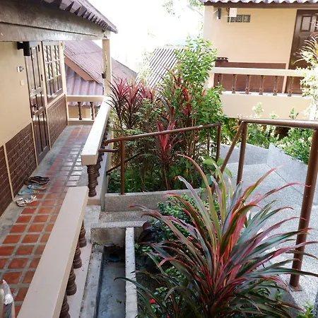 Kata Beachwalk Hotel And Bungalows-3