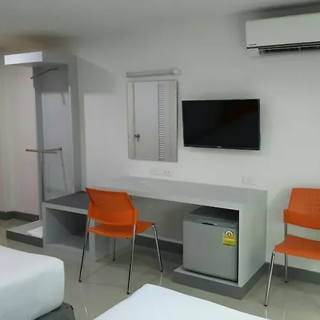 Sakura Budget Hotel-2