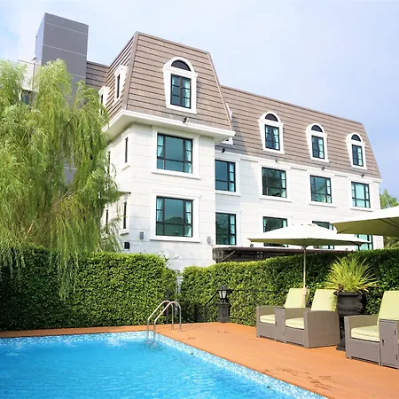 Marquise Boutique Hotel-3
