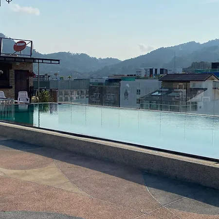 77 Patong Hotel & Spa-2