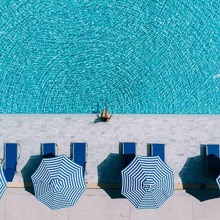 Seabed Grand Hotel Phuket-3