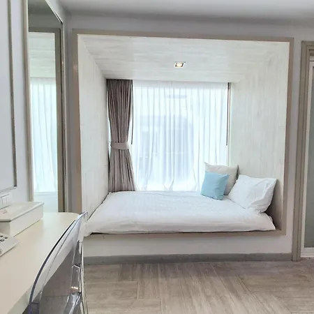 The Bloc Hotel Phuket-3