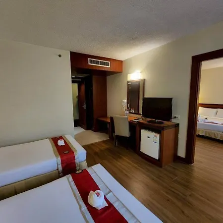Hatyai Golden Crown Hotel-3
