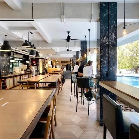 Isty Design Hotel-3