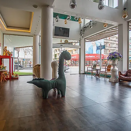 Cbd Hotel Suratthani-3