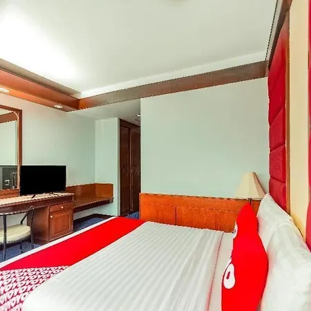 Oyo 441 Grand Thara Hotel-2