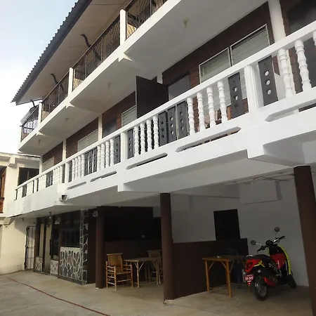 Sea Garden Hostels-3