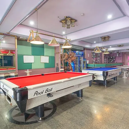 Grand Leo Hotel-2