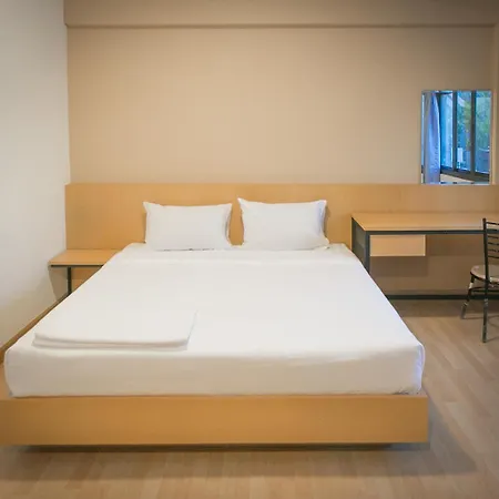 Grand Leo Hotel-3