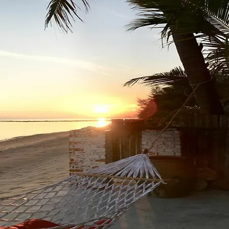 House On The Beach-3