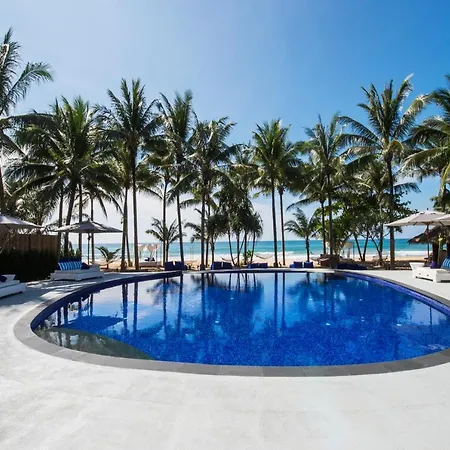 Akyra Beach Resort Phuket-2