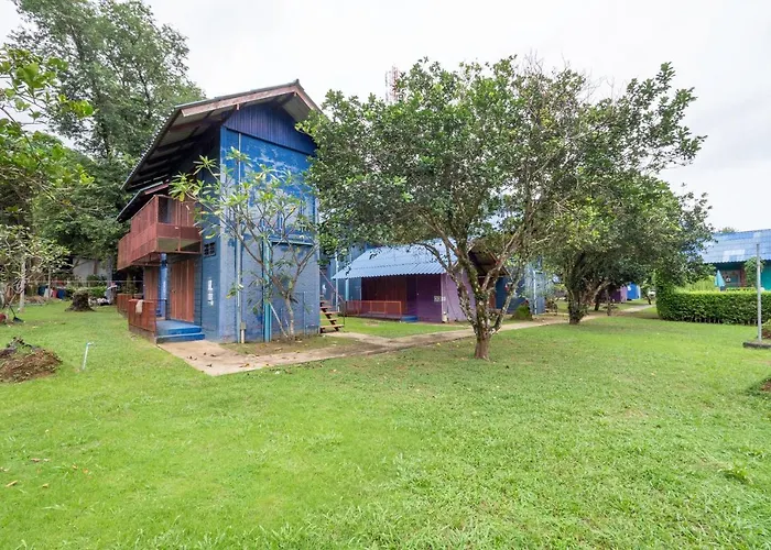 Oyo 75340 Klkl Hostel Koh Chang