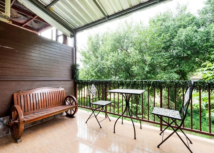 Oyo 75375 Lisa Guesthouse