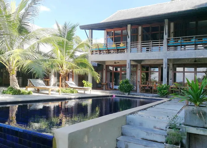 Ping Pool Villa 1