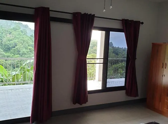 Doi Tung Anisa Homestay