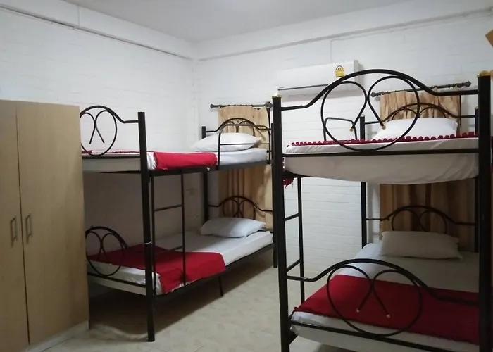 Monkey Samui Hostel