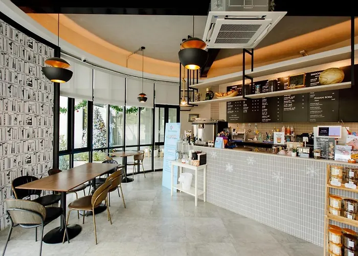 Le Lert Hotel Ratchaburi