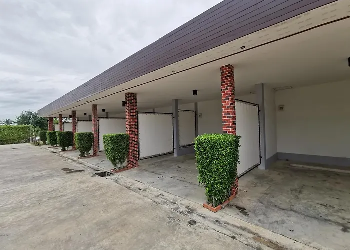 Happy Field Resort