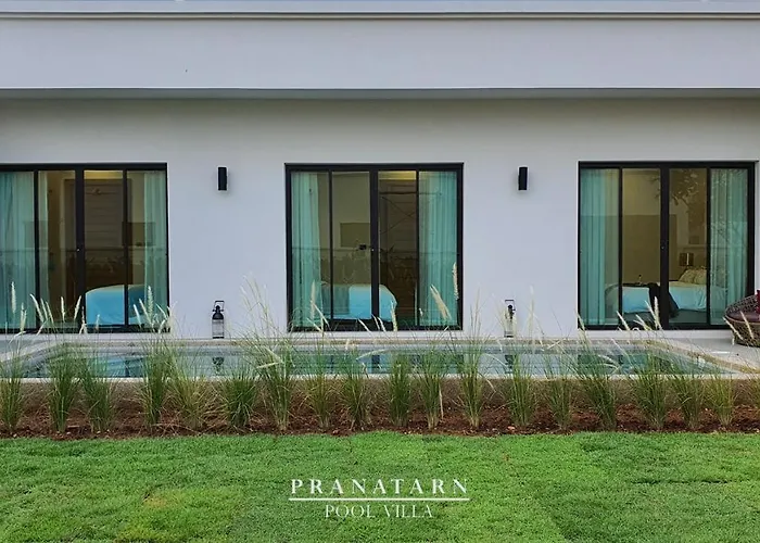 Pranatarn Pool Villa Beach Night Cottage