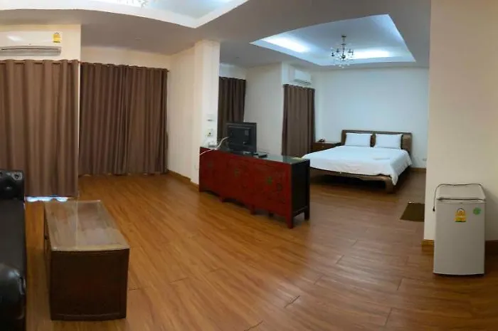 Hotel Iya