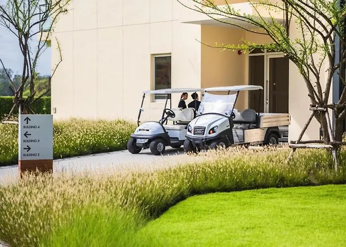Eastin Thana City Golf Resort Bangkok Samut Prakan