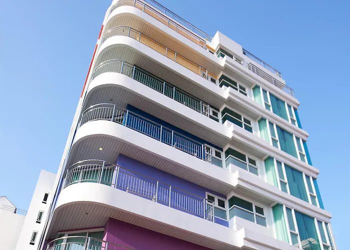 Pattaya Sea View Hotel - Sha Extra Plus