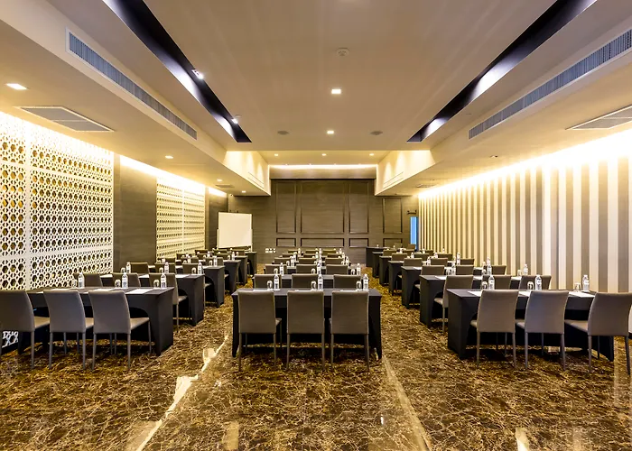 Tsix5 Hotel