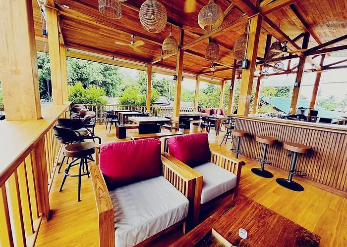 Supermoon Cozy Hostel