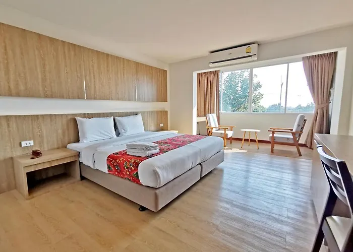 Sea Paradise Hotel Sattahip