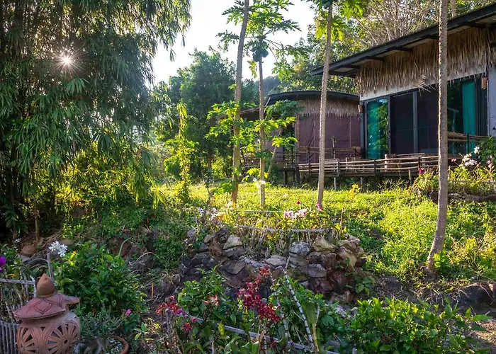Hidden Beach Resort Koh Mak