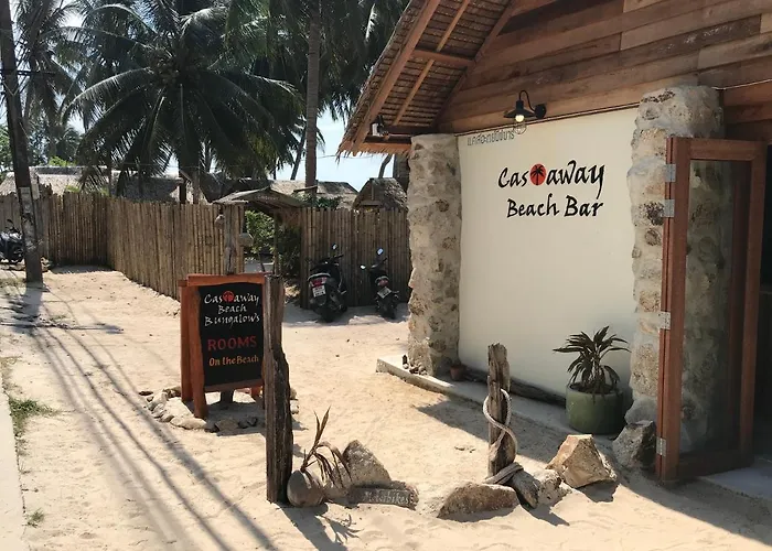 Castaway Beach Bungalows