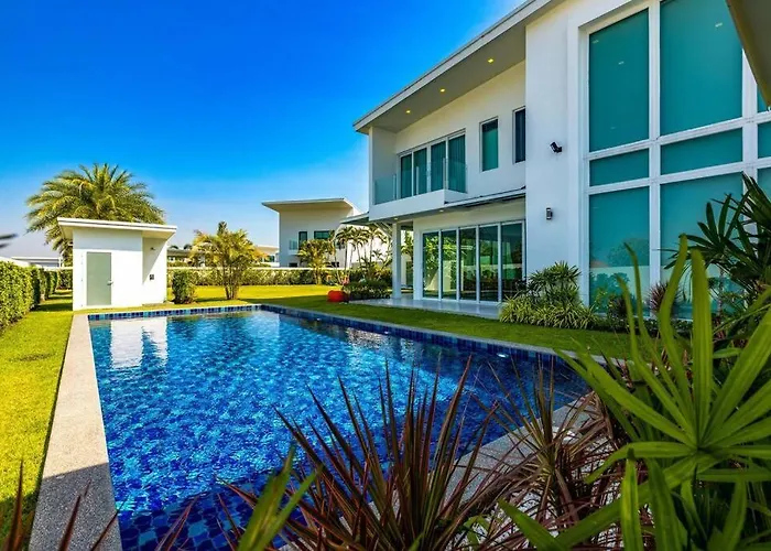 Modern 3 Bedroom Pool Villa Pg19