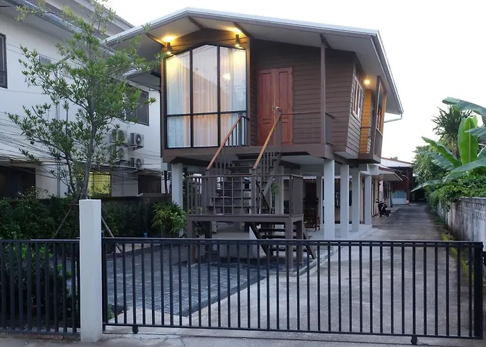 Baan Jai Klang