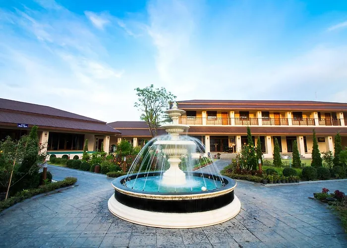 Au Place Hotel