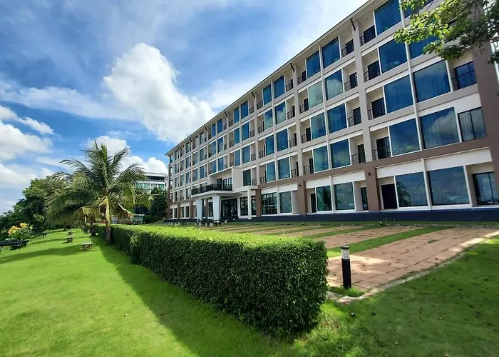 The River Hotel Nakhon Phanom
