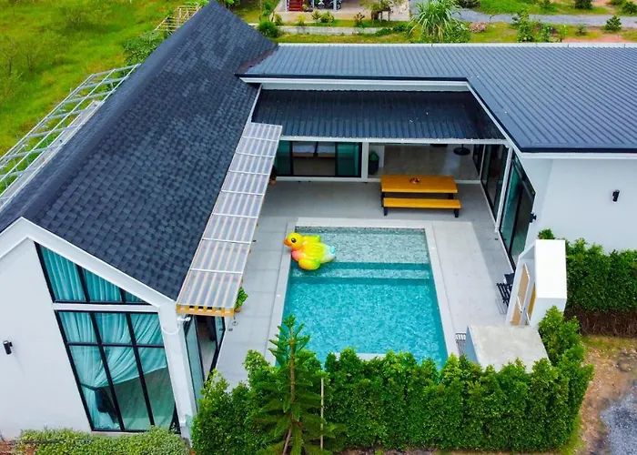 Villa Paramount 1