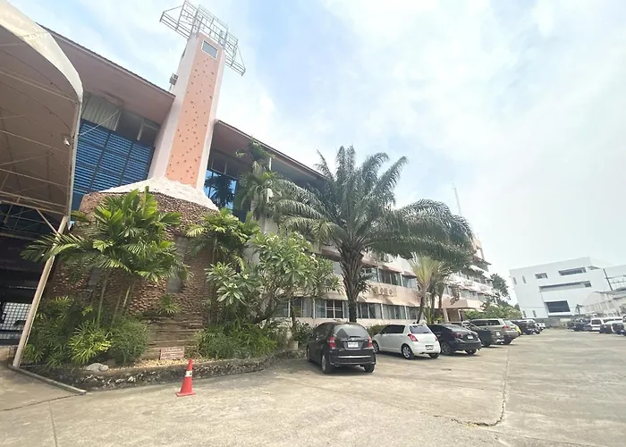 Oyo 903 Madame Kim Hostel